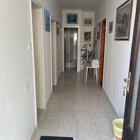 Makjanic Apartment Jelsa  Esterno foto