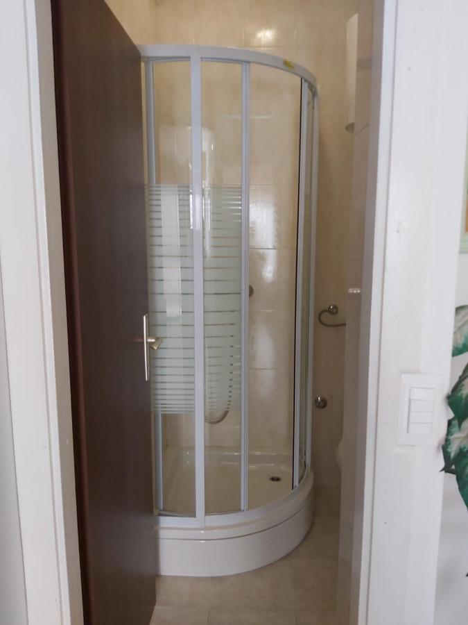 Makjanic Apartment Jelsa  Esterno foto